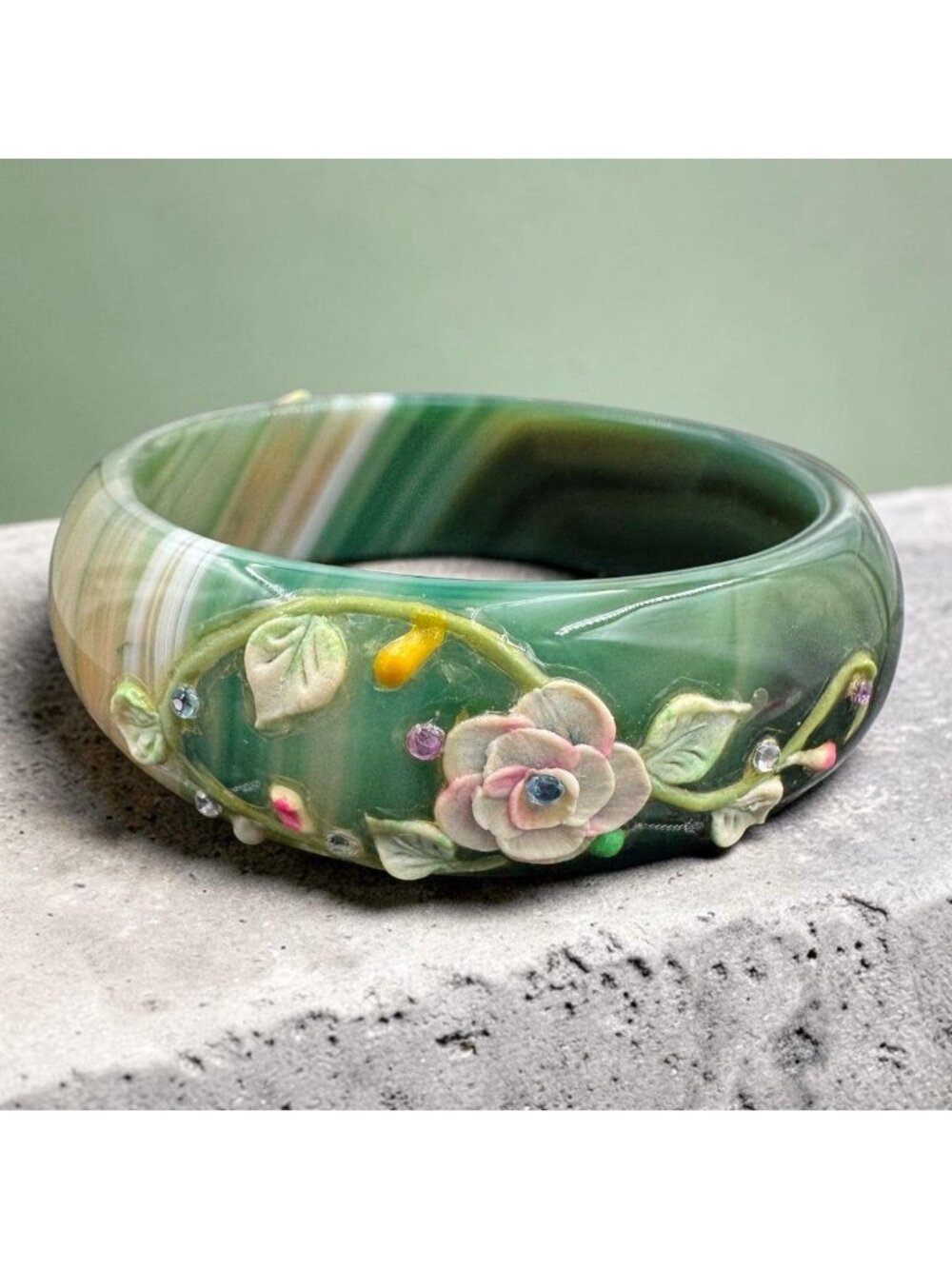 Green Agate Bangle Bracelet – Natural Stone – Marbled Green & Cream – 3D Floral